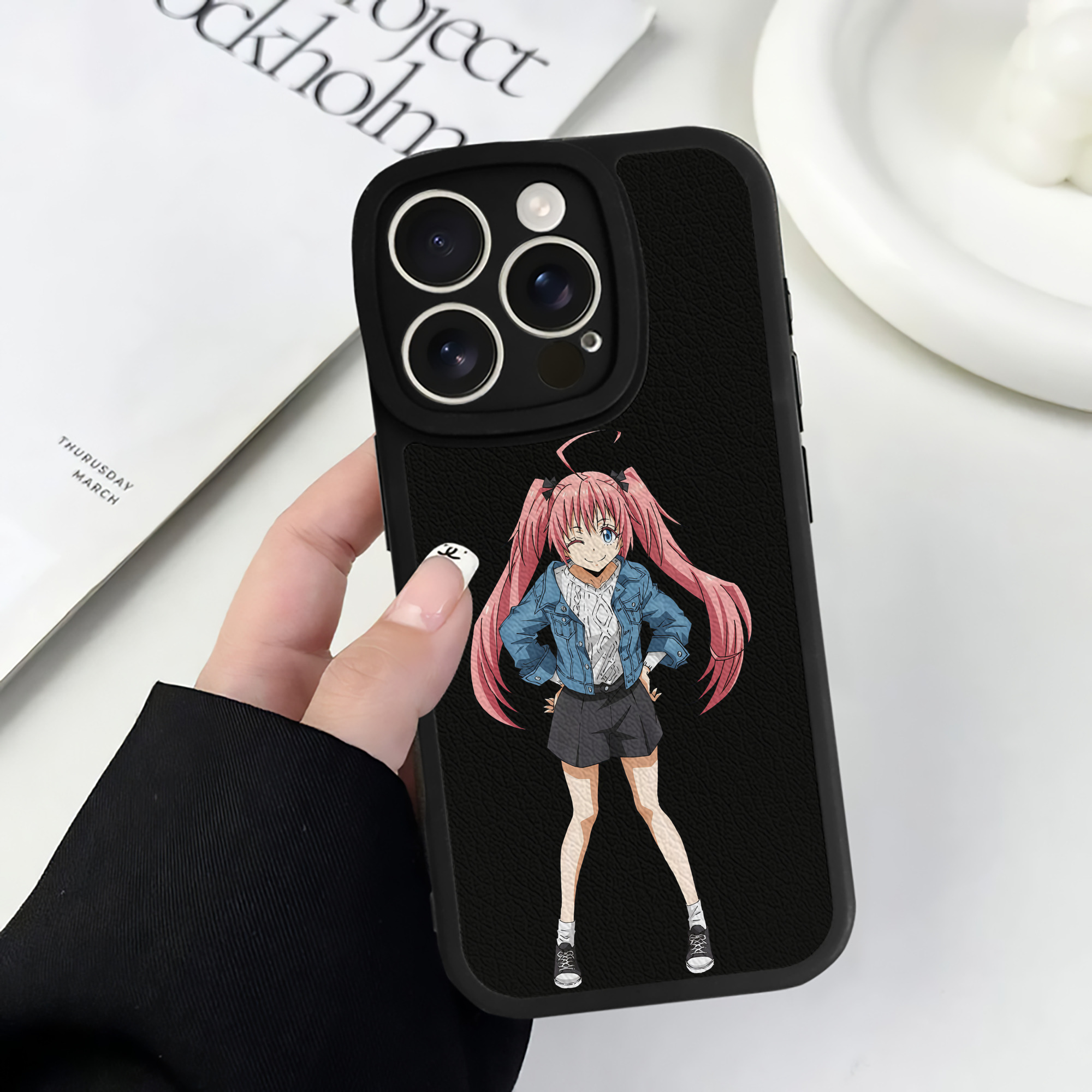 （画像用） 転スラ Regarding Reincarnated to Slime 【iPhone 16シリーズ対応】シリコンスマホケース（レザー調） 材質：シリコン